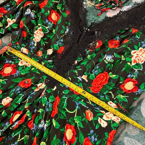 Anthropologie Dress 16 Lace V-Neck Dark Floral Rose Long Sleeve Mini Flowy NWT - Picture 10 of 16